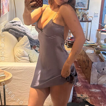 Mackenzie ziegler page leaked private photo uncensored HD quality