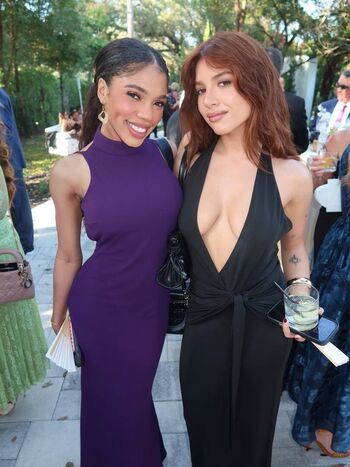 Mackenzie ziegler page leaked private photo uncensored HD quality