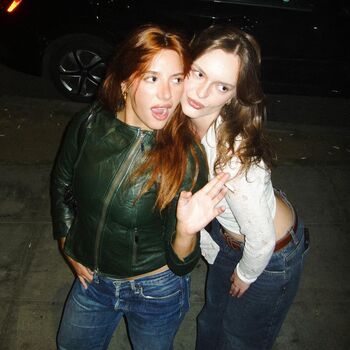 Mackenzie ziegler page leaked private photo uncensored HD quality