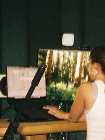 Mackenzie ziegler leaked private photo uncensored HD quality