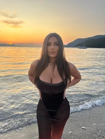 Maddie mayee page leaked private photo uncensored HD quality