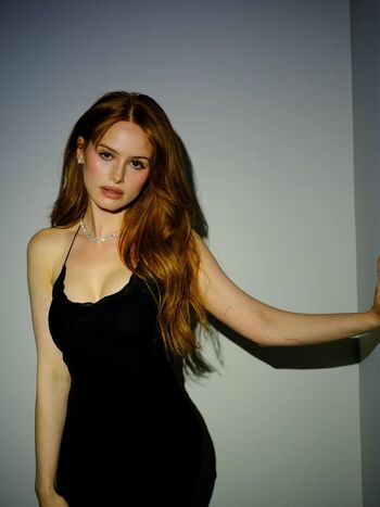 Madelaine petsch  page leaked private photo uncensored HD quality