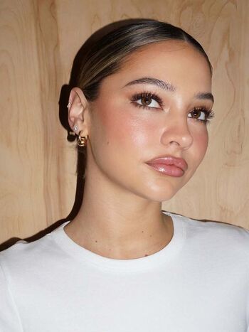 Madelyn cline leaked private photo uncensored HD quality