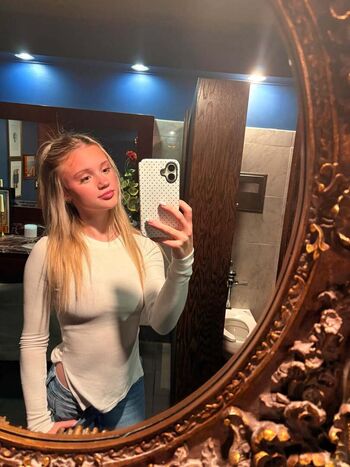 Mads thompson maddiiedee leaked private photo uncensored HD quality