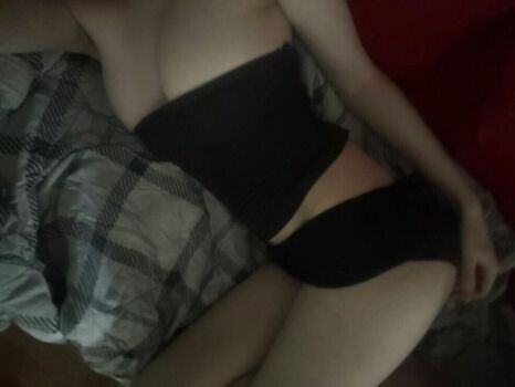 Maeluvssugar leaked private photo uncensored HD quality