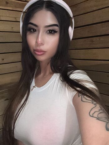 Magzcow page leaked private photo uncensored HD quality
