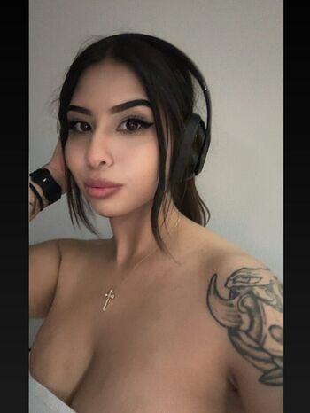Magzcow page leaked private photo uncensored HD quality