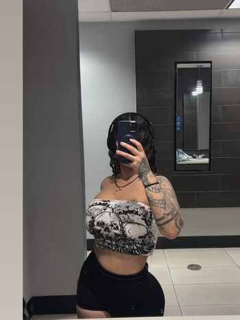 Magzcow leaked private photo uncensored HD quality