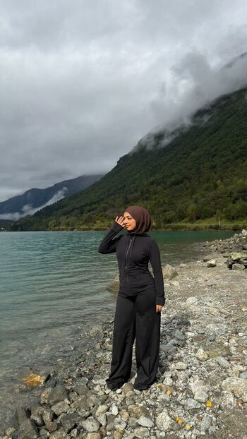 Malaikahusayn leaked private photo uncensored HD quality
