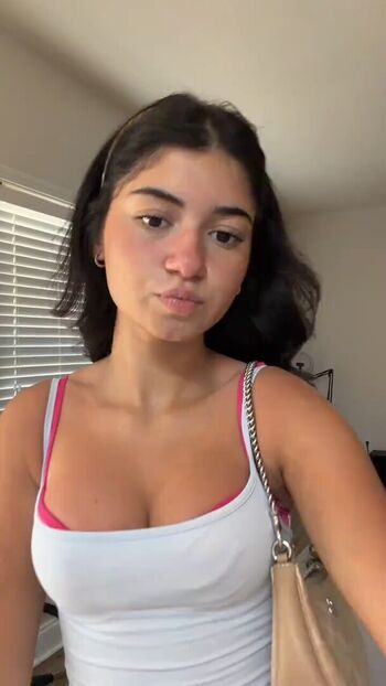 Malu canto leaked private photo uncensored HD quality