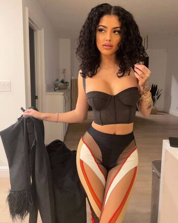 Malu trevejo  page leaked private photo uncensored HD quality