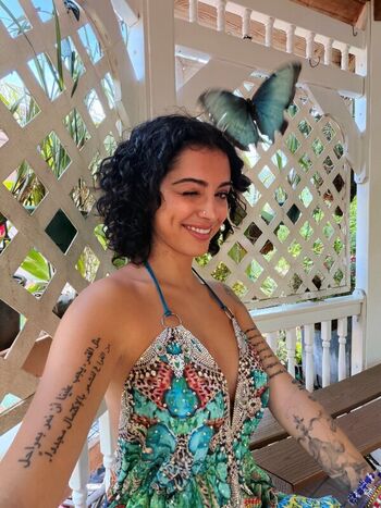 Malu trevejo  page leaked private photo uncensored HD quality