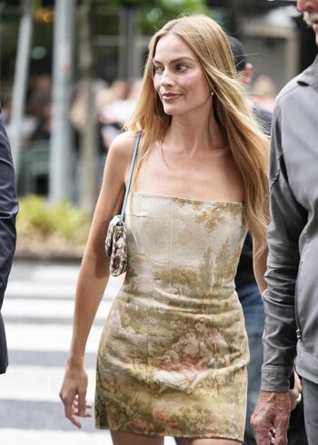 Margot robbie  page leaked private photo uncensored HD quality