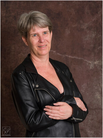 Mature amateur leaked private photo uncensored HD quality