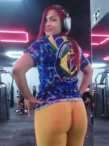 Mature women page leaked private photo uncensored HD quality