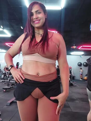 Mature women page leaked private photo uncensored HD quality