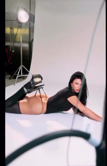 Megan fox  page leaked private photo uncensored HD quality