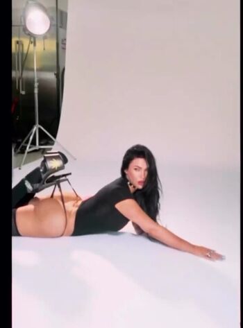 Megan fox  page leaked private photo uncensored HD quality