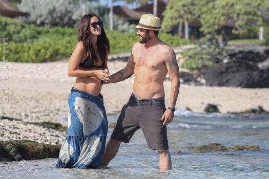 Megan fox  page leaked private photo uncensored HD quality