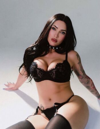 Megan fox  page leaked private photo uncensored HD quality