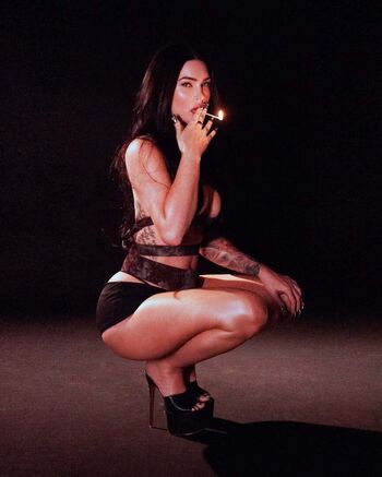 Megan fox  page leaked private photo uncensored HD quality