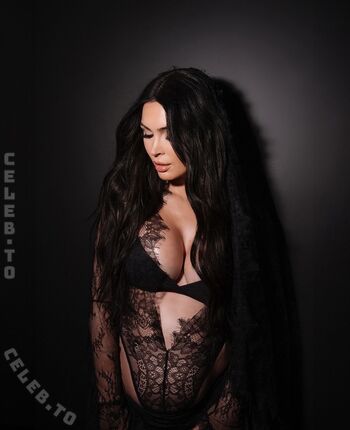 Megan fox  page leaked private photo uncensored HD quality