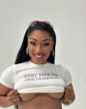 Megan thee stallion  page leaked private photo uncensored HD quality