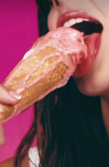 Meika woollard page leaked private photo uncensored HD quality