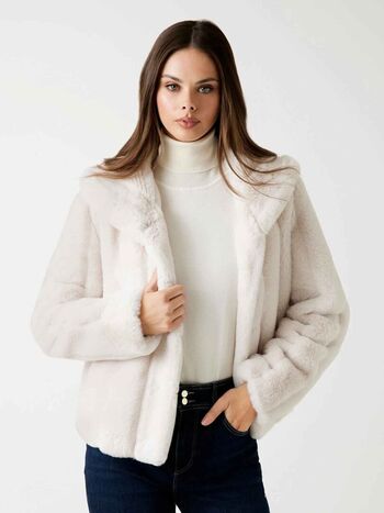 Meika woollard page leaked private photo uncensored HD quality