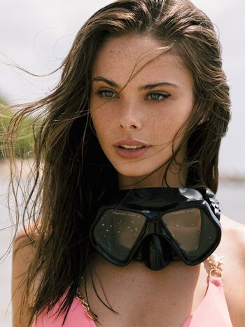 Meika woollard page leaked private photo uncensored HD quality
