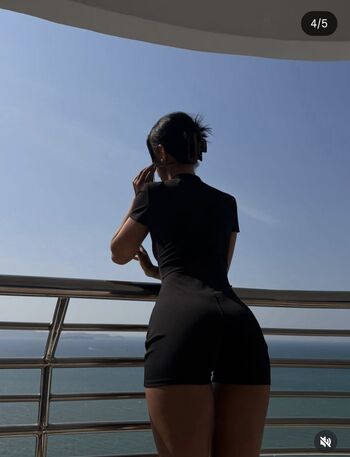 Melinecrn leaked private photo uncensored HD quality