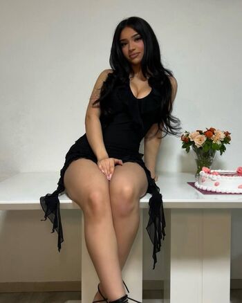 Melodi mzd leaked private photo uncensored HD quality