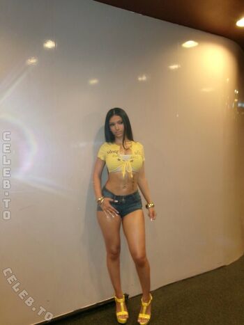 Melodi mzd leaked private photo uncensored HD quality
