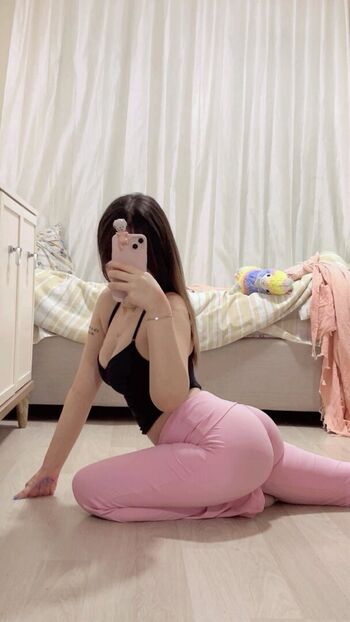 Meyra lllaaviinyaaa leaked private photo uncensored HD quality