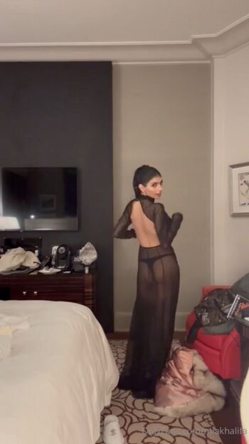 Mia khalifa  page leaked private photo uncensored HD quality