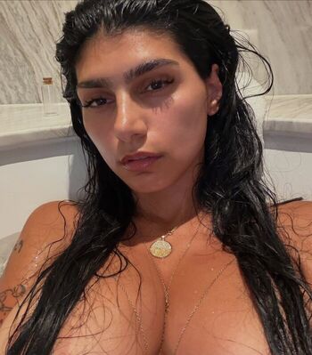 Mia khalifa  page leaked private photo uncensored HD quality
