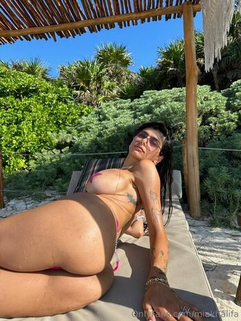 Mia khalifa  page leaked private photo uncensored HD quality