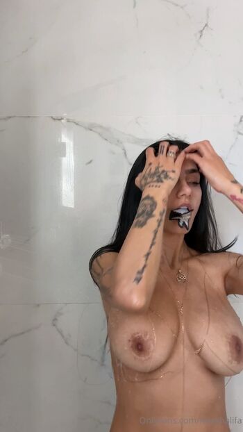 Mia khalifa leaked private photo uncensored HD quality