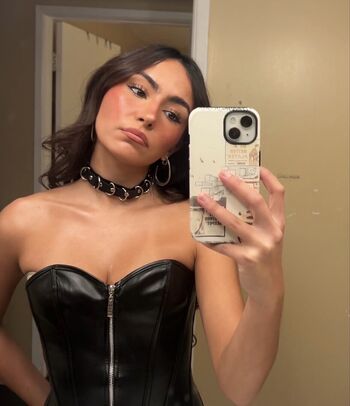 Miaarhodes leaked private photo uncensored HD quality