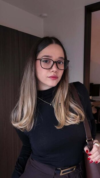 Miafitz page leaked private photo uncensored HD quality
