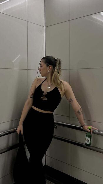 Miafitz page leaked private photo uncensored HD quality