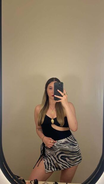 Miafitz page leaked private photo uncensored HD quality