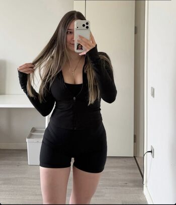 Miafitz page leaked private photo uncensored HD quality