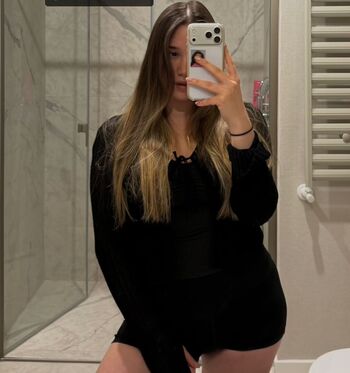 Miafitz leaked private photo uncensored HD quality