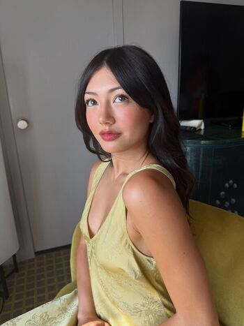 Miku martineau page leaked private photo uncensored HD quality