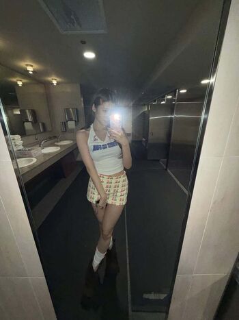 Minatozaki sana page leaked private photo uncensored HD quality