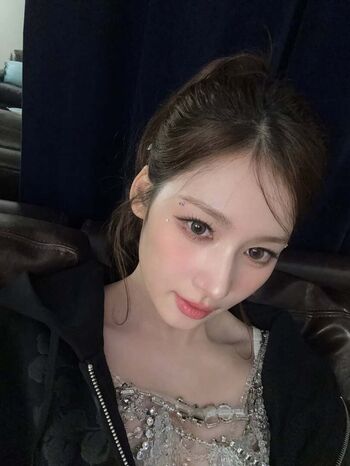 Minatozaki sana page leaked private photo uncensored HD quality