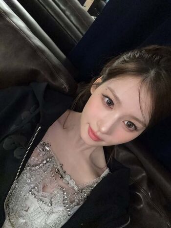 Minatozaki sana page leaked private photo uncensored HD quality