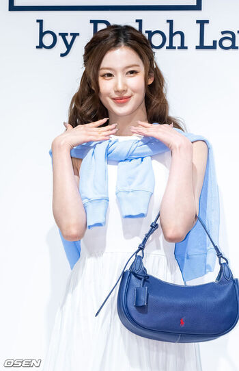 Minatozaki sana page leaked private photo uncensored HD quality