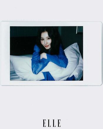 Minatozaki sana page leaked private photo uncensored HD quality